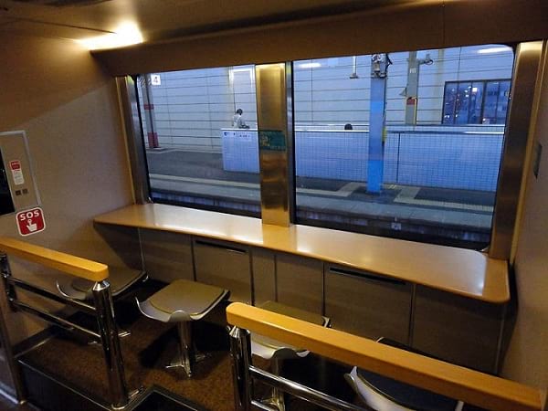 قطارهای ژاپنی.سایت های نوجوان ها (8)